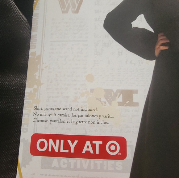 Disguise Harry Potter Hogwarts Robe Costume - Black and Yellow - Picture 3 of 3